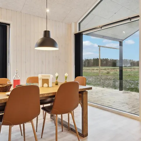 In Grenaa With Kitchen Brondstrup