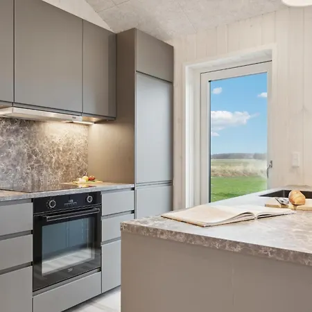 In Grenaa With Kitchen * Brondstrup