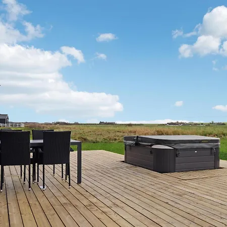 In With Kitchen Tatil Evi Grenå