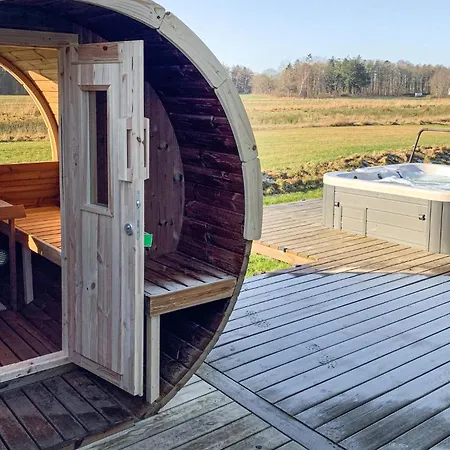 بيت للعطل In With Kitchen *