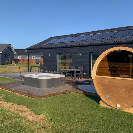 In With Kitchen * Grenå